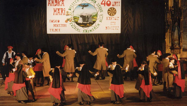 Zuberoako kadrilak